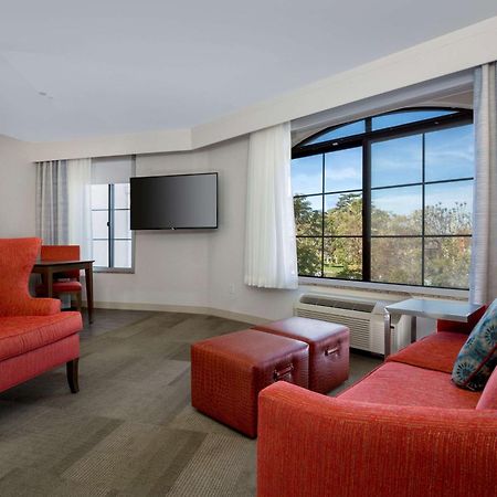 Hampton Inn Santa Barbara/Голета Экстерьер фото
