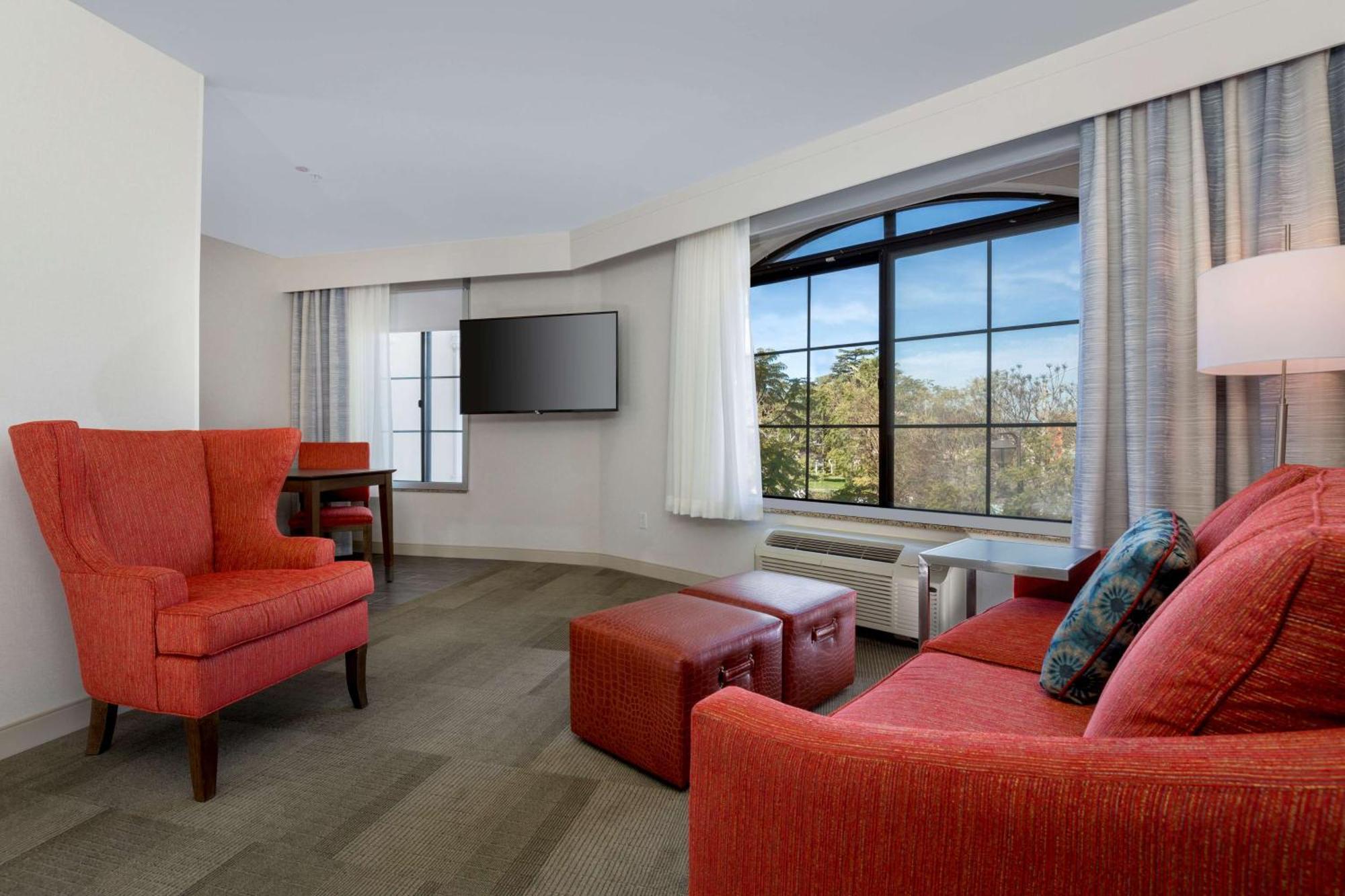 Hampton Inn Santa Barbara/Голета Экстерьер фото