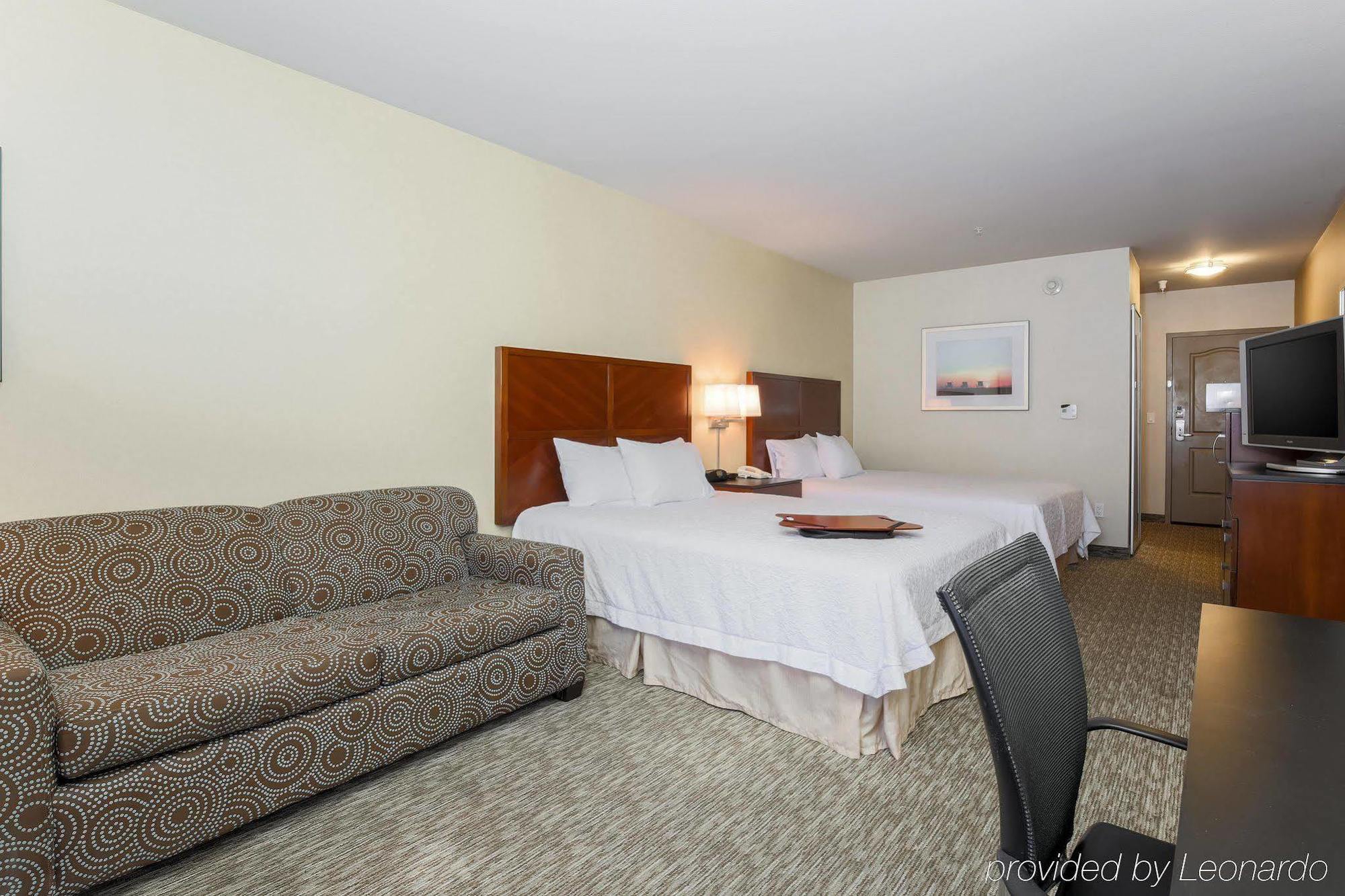 Hampton Inn Santa Barbara/Голета Экстерьер фото