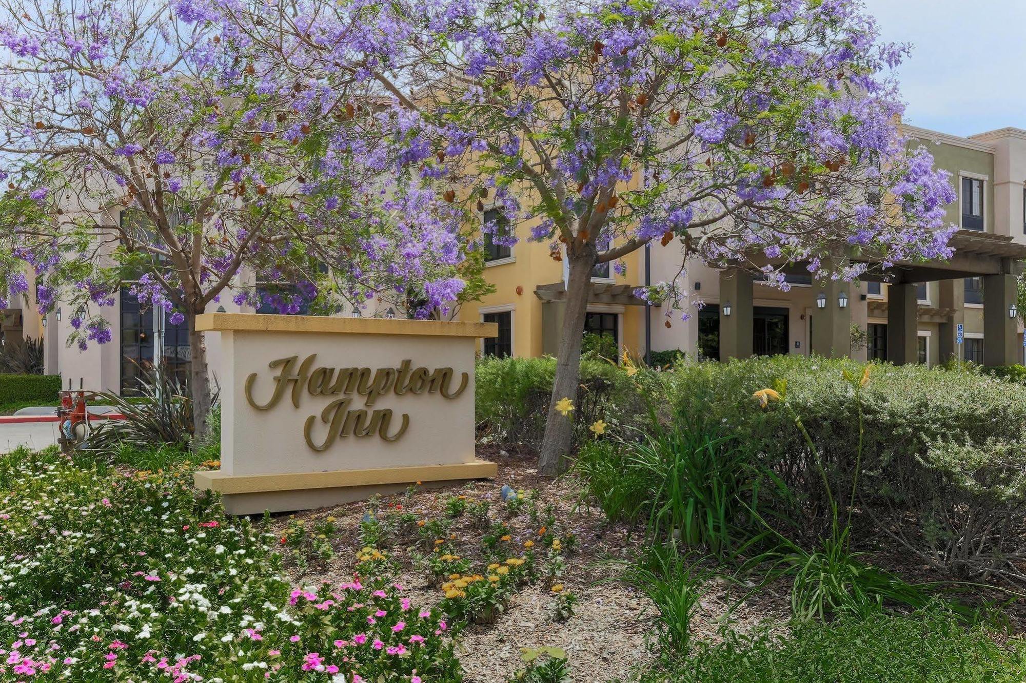 Hampton Inn Santa Barbara/Голета Экстерьер фото